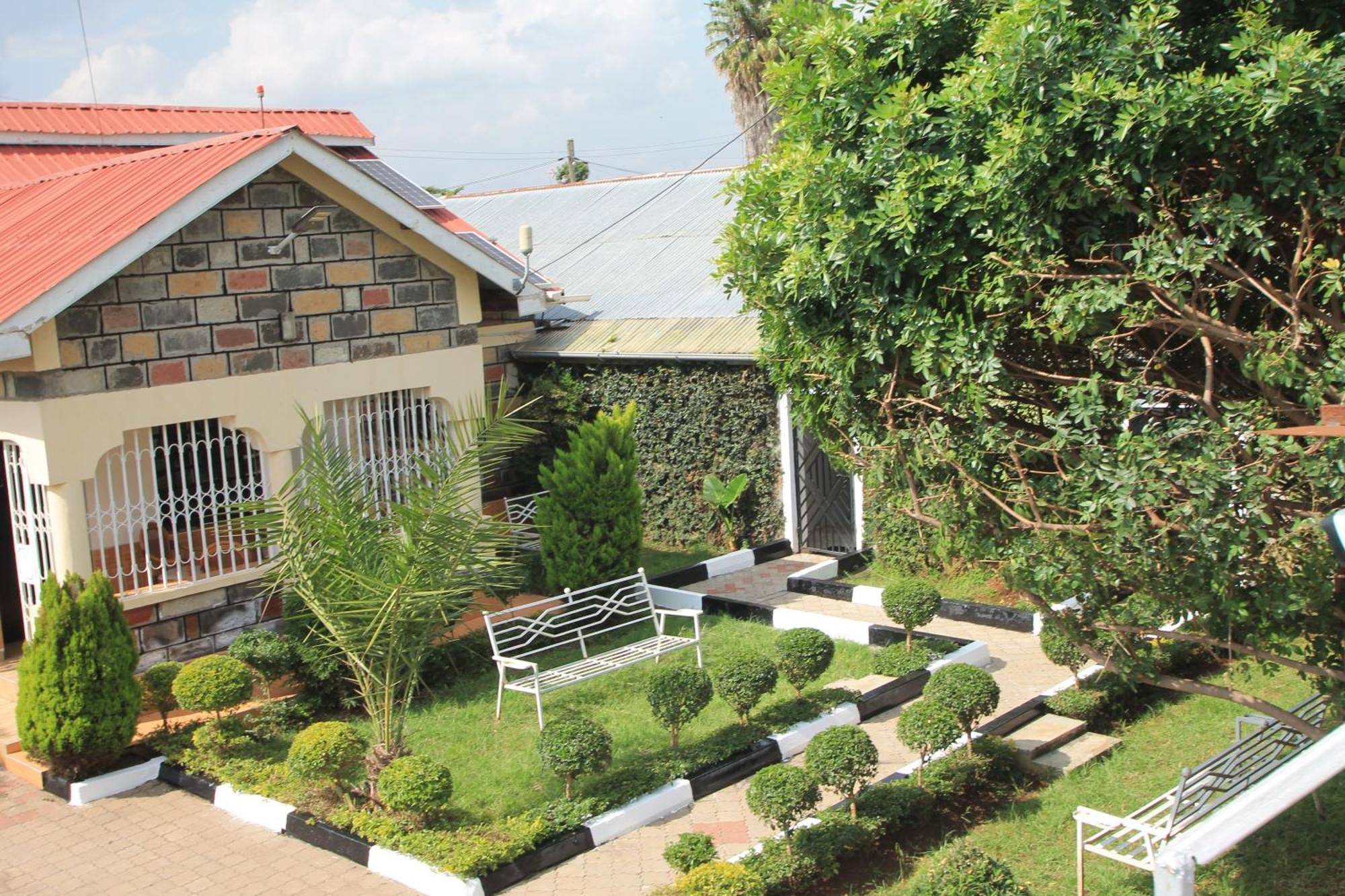 North Manor Nakuru Villa Buitenkant foto