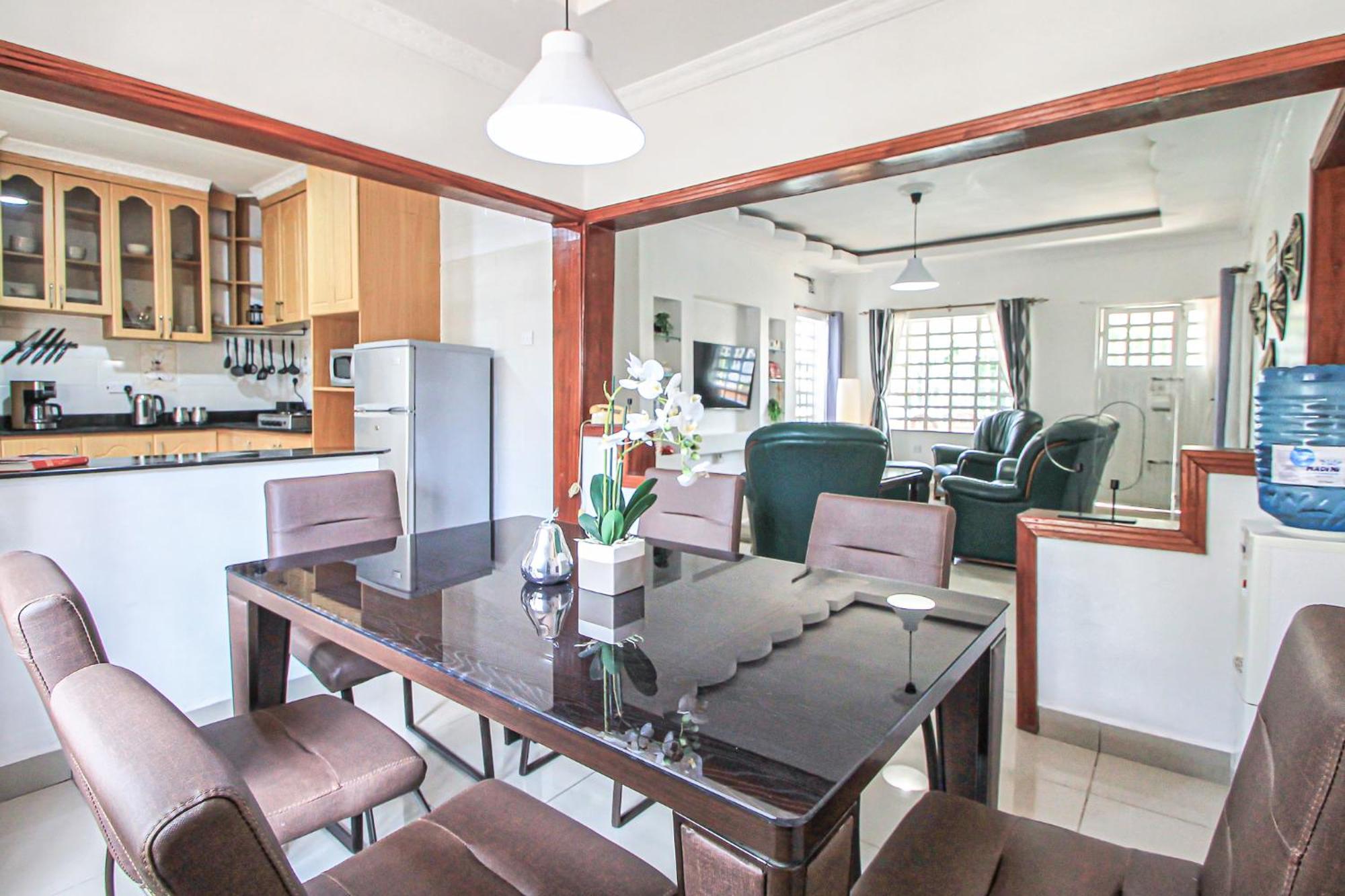 North Manor Nakuru Villa Buitenkant foto